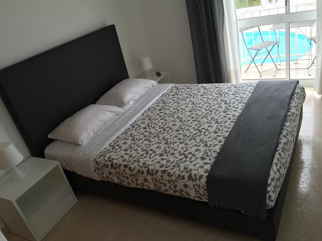 בית הארחה סאו מרטיניו דו פורטו 	Granada Holidays מראה חיצוני תמונה